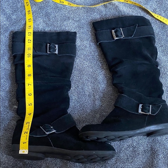 Rialto Black Knee-High Boots - Picture 10 of 10